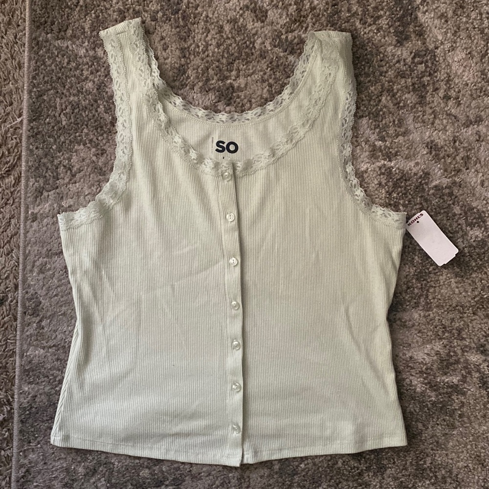 🌟NWT SO Light green button down cami